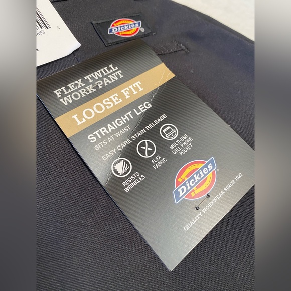 Dickies Flex Twill Straight Leg Loose Fit Black Pants - Picture 4 of 10